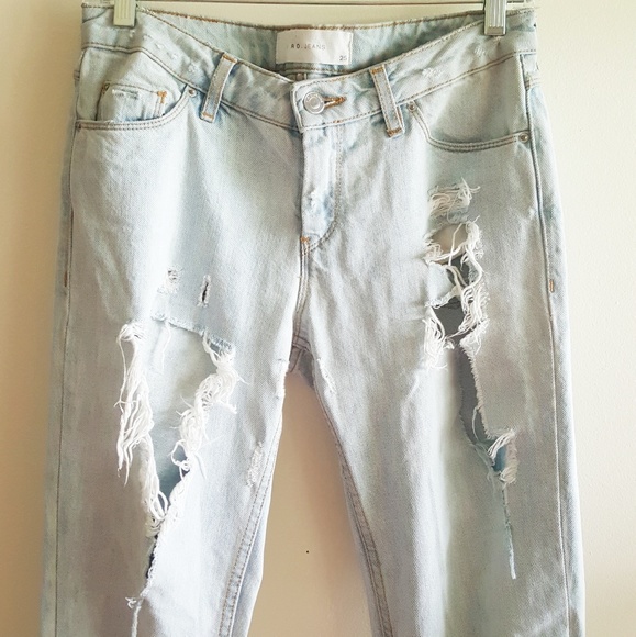 IRO Jeans Keazan Garcon Distressed Light Wash Jeans - Picture 3 of 7